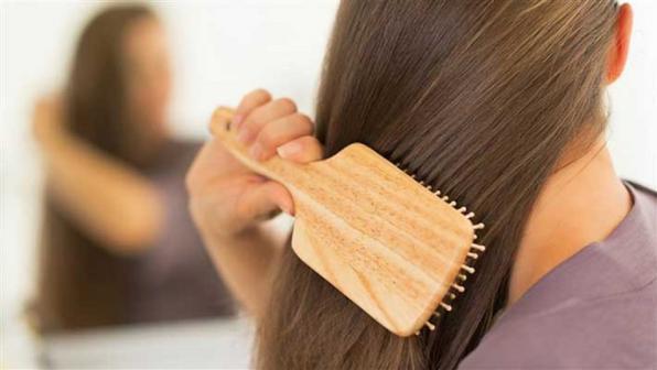 پیشگیری از ریزش مو با مصرف کشمش سیاه